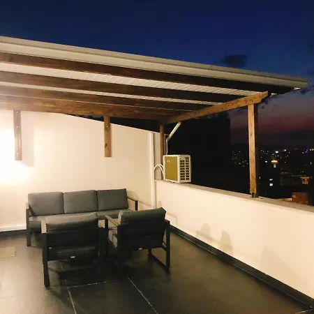 Rooftop Sunset View Apartman Tirana